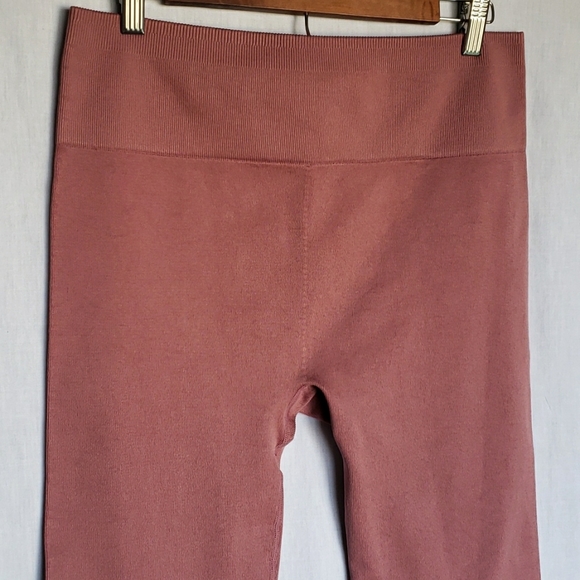 Fabletics High-Waisted Seamless Leopard Legging Sz.XL - Picture 3 of 6